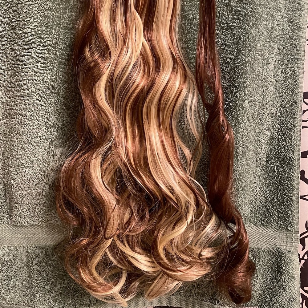 Ponytail hair extension 21 inch
